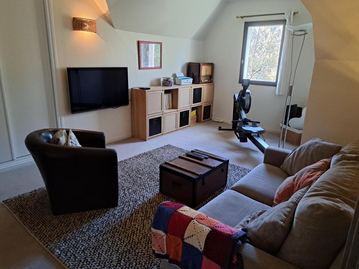 Au Chat Perche Espace Familial Mareil-sur-Mauldre Екстериор снимка
